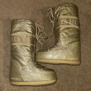 Moon Boot Sparkling Gold Snow Boots